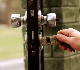 Town Center Locksmith Shop Dallas, TX 214-414-9931 Town Center Locksmith Shop Dallas, TX 214-414-9931 - 13-Re-Key-Locks